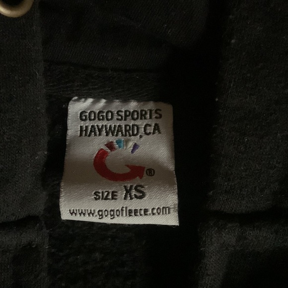 LADIES NEWPORT RHODE ISLAND ZIP UP SWEATSHIRT - Picture 3 of 4